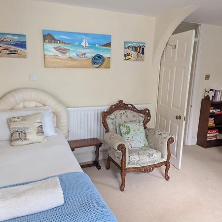 Georgian 2 Bedroom Apartment In Chichester With Free Parking - Chichester Holiday Properties Esterno foto