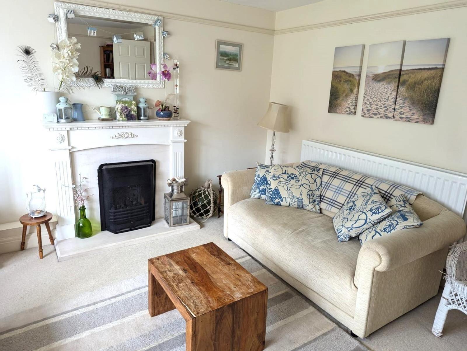 Georgian 2 Bedroom Apartment In Chichester With Free Parking - Chichester Holiday Properties Esterno foto